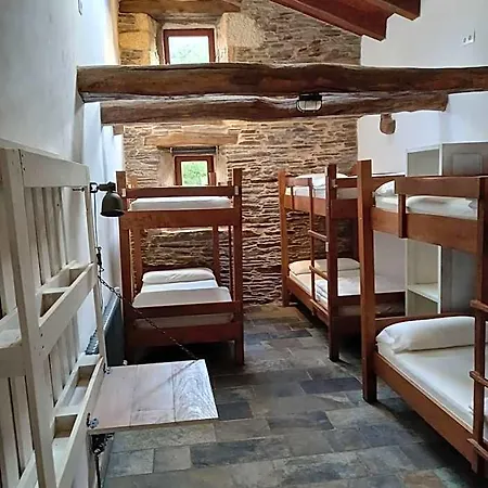Hostel O Xistral Abadin